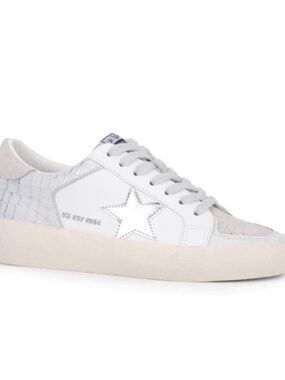Vintage Havana White and Light Gray Star-Accent Sneakers